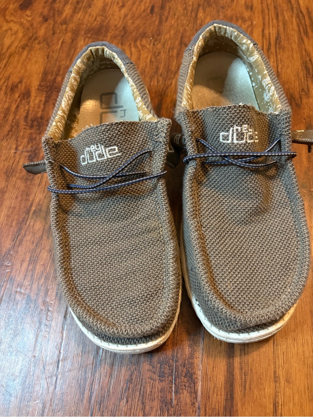 Hey Dude Mens Brown Canvas Slip-On Sneakers with Elastic Laces
